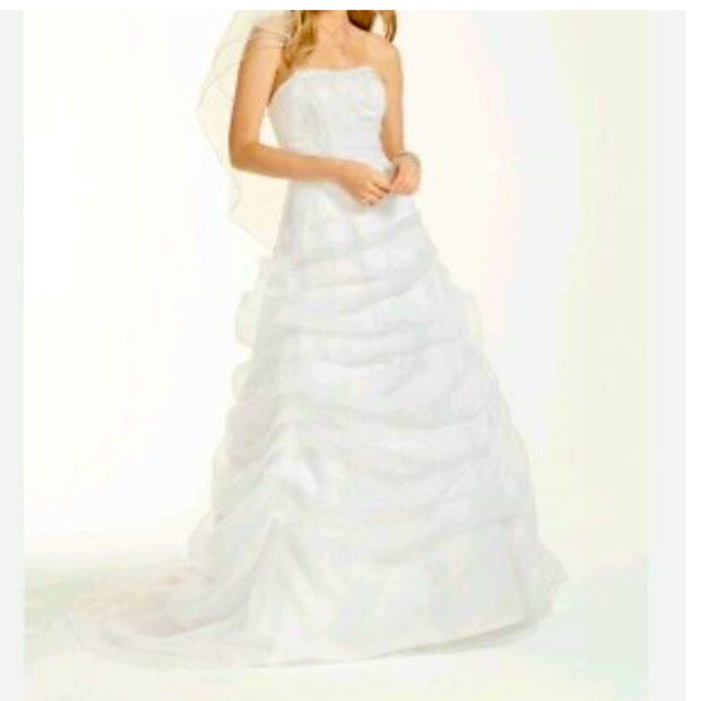Amazing brand new with tags David’s Bridal